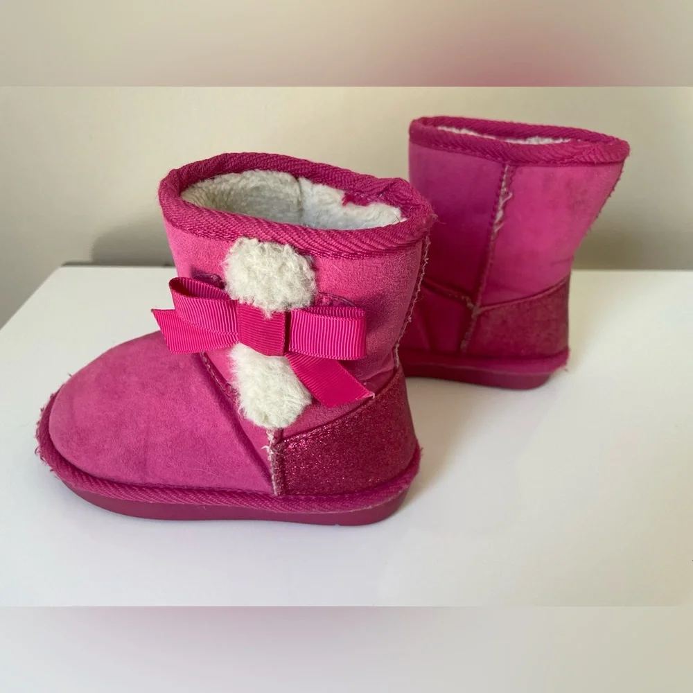 3/$30 Kids Toddler Girl Size 7/8 Lily & Dan Cold Boots Pink